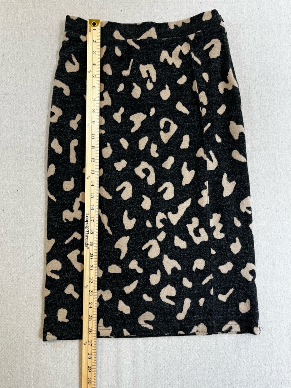 Anthropologie Black and Cream Leopard-Print Pencil Skirt - Picture 6 of 10
